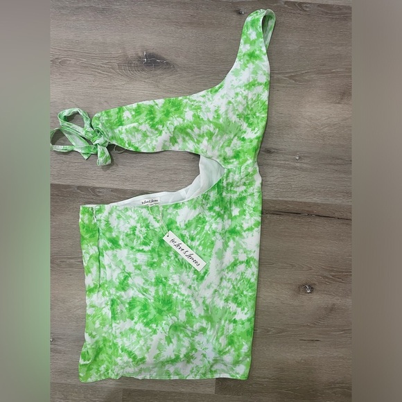 NWT For Love & Lemons Tie-Dye One-Shoulder Dress Green Size Largely - Picture 4 of 9